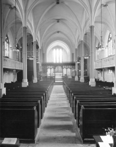 1960 St Giles interior organ on left (Parish of Stony Stratford with Calverton records box)