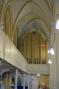 The Swell side of the organ