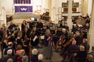 Lesley thanks Wolverton Light Orchestra and Music Makers