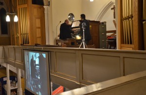 Simon Lindley plays the Willis organ