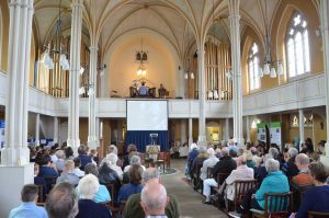 A big audience for organ and trumpet