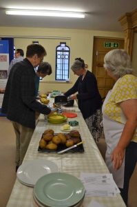 Serving jacket potatoes