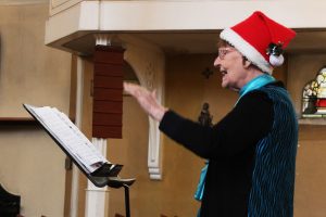 Kath conducts